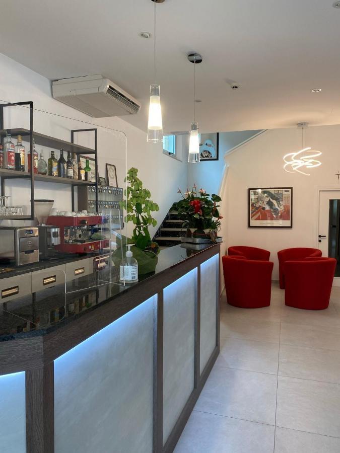 Hotel Silver Rimini Eksteriør bilde